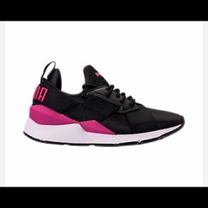 Girl Puma Sneakers Size 4.5